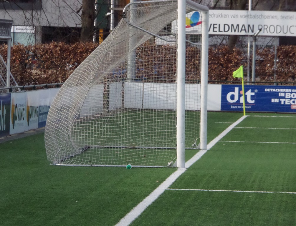 Vrouwen 1 verliest oefenduel van Jong Pec Zwolle