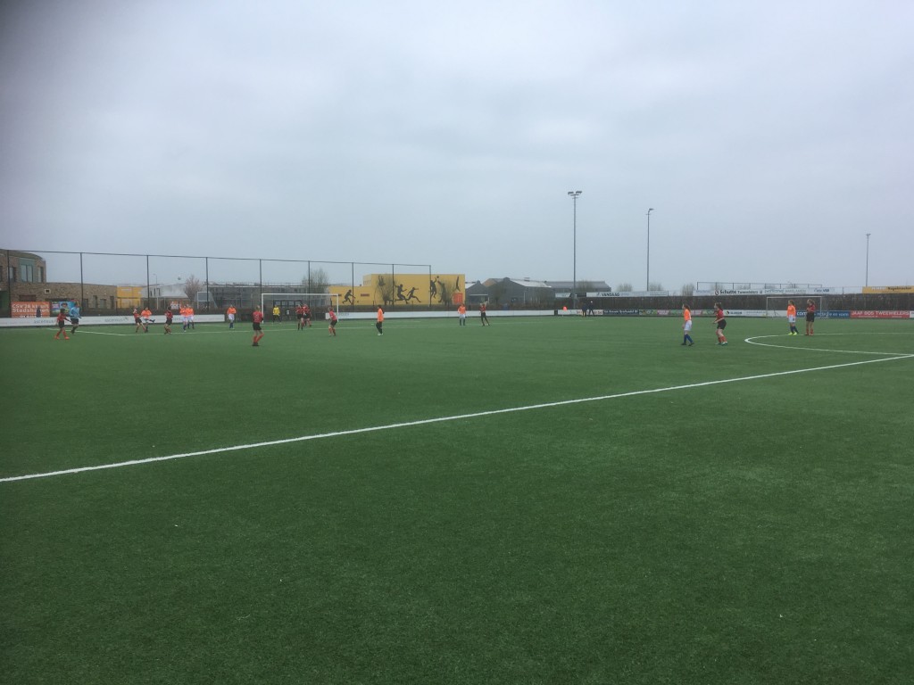 Spelplezier voor tien, maar stek twee voor Recreanten drie