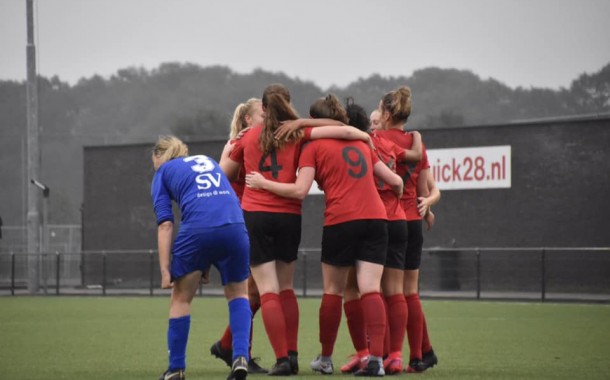 Zevenklapper voor Vrouwen 1 tegen SSS