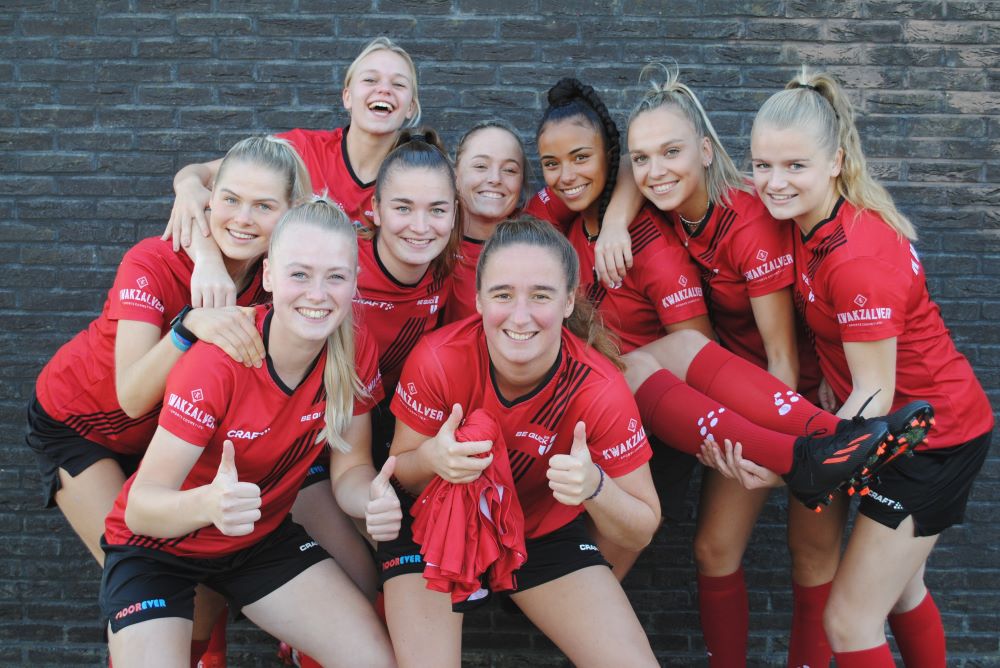 Vrouwen 1 vecht zich naar gelijkspel tegen Jong Sparta Rotterdam