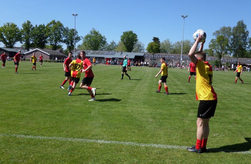Be Quick volledig afgetroefd in Koekange