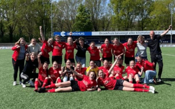 Vrouwen 2 toch naar bekerfinale na winst tegen SDC Putten