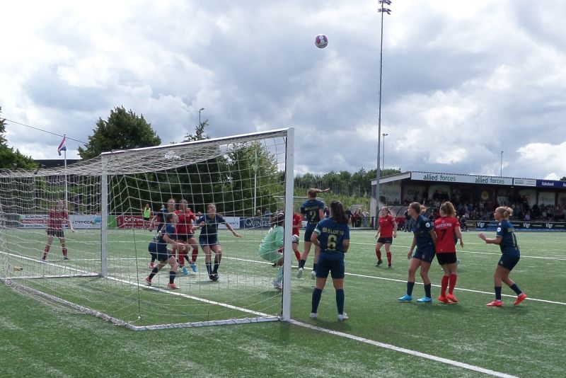 Vrouwen 1 mist promotie na verloren finale