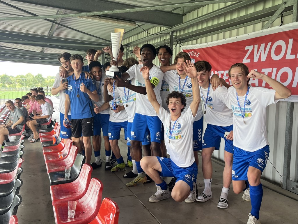 PRIJS8 (2)