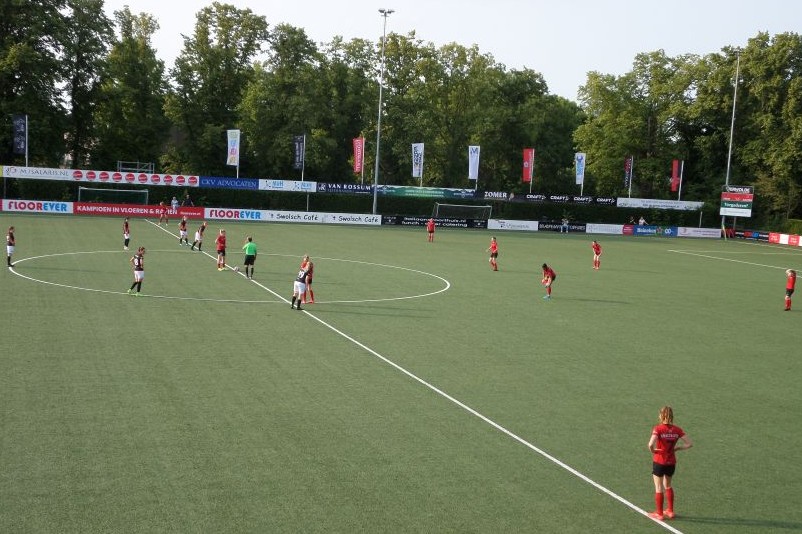 Vrouwen 1 naar finale nacompetitie