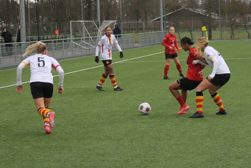 Vrouwen 1 Ter Leede4