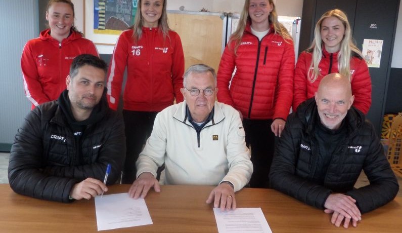 Trainers Be Quick Vrouwen 1 en Vrouwen 2 tekenen intentieverklaring voor drie jaar