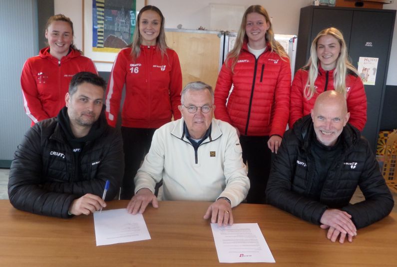 Trainers Be Quick Vrouwen 1 en Vrouwen 2 tekenen intentieverklaring voor drie jaar