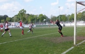 Vrouwen 1 verdeelt punten met nummer twee AZSV