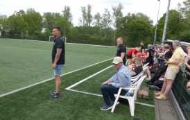 Terugblik trainer De Fretes op kampioenschap Vrouwen 1