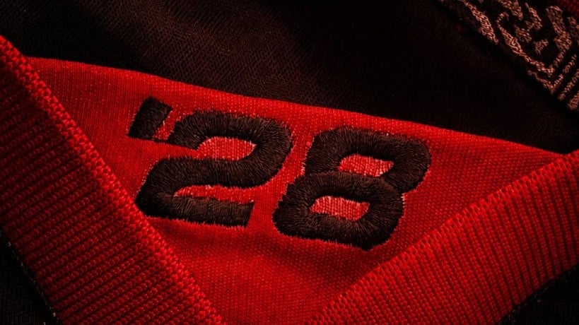 SNEAK PREVIEW 5