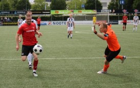 Seizoen eerste elftal eindigt na strafschoppenserie