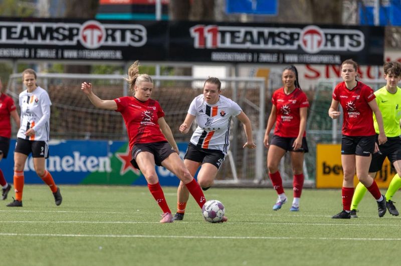 Vrouwen 1 naar gelijkspel tegen Ter Leede